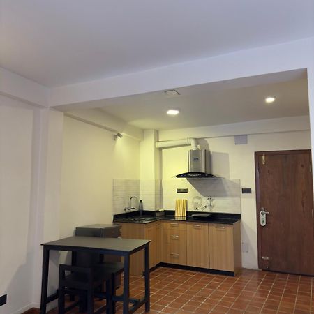 Karuna Hotel Patan Kathmandu Luaran gambar