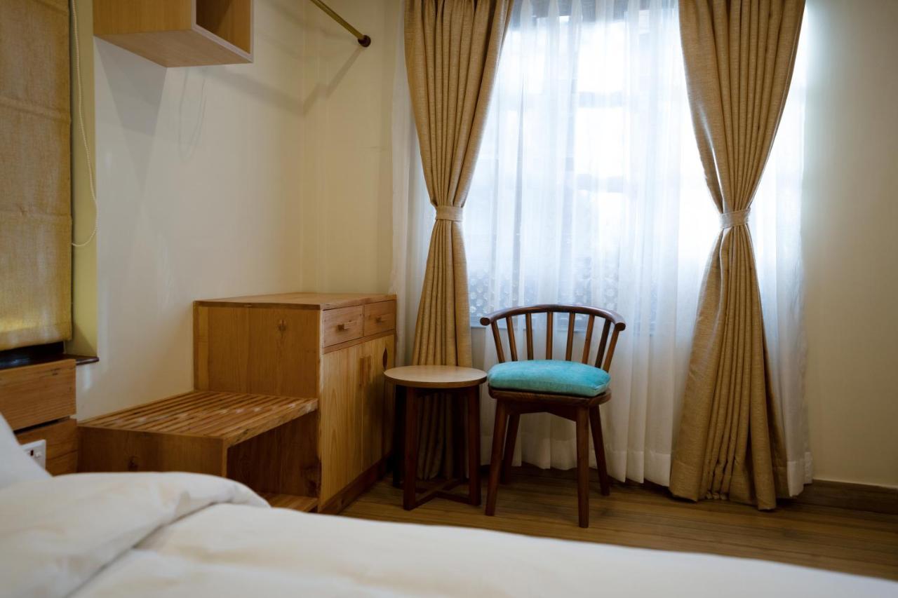 Karuna Hotel Patan Kathmandu Luaran gambar