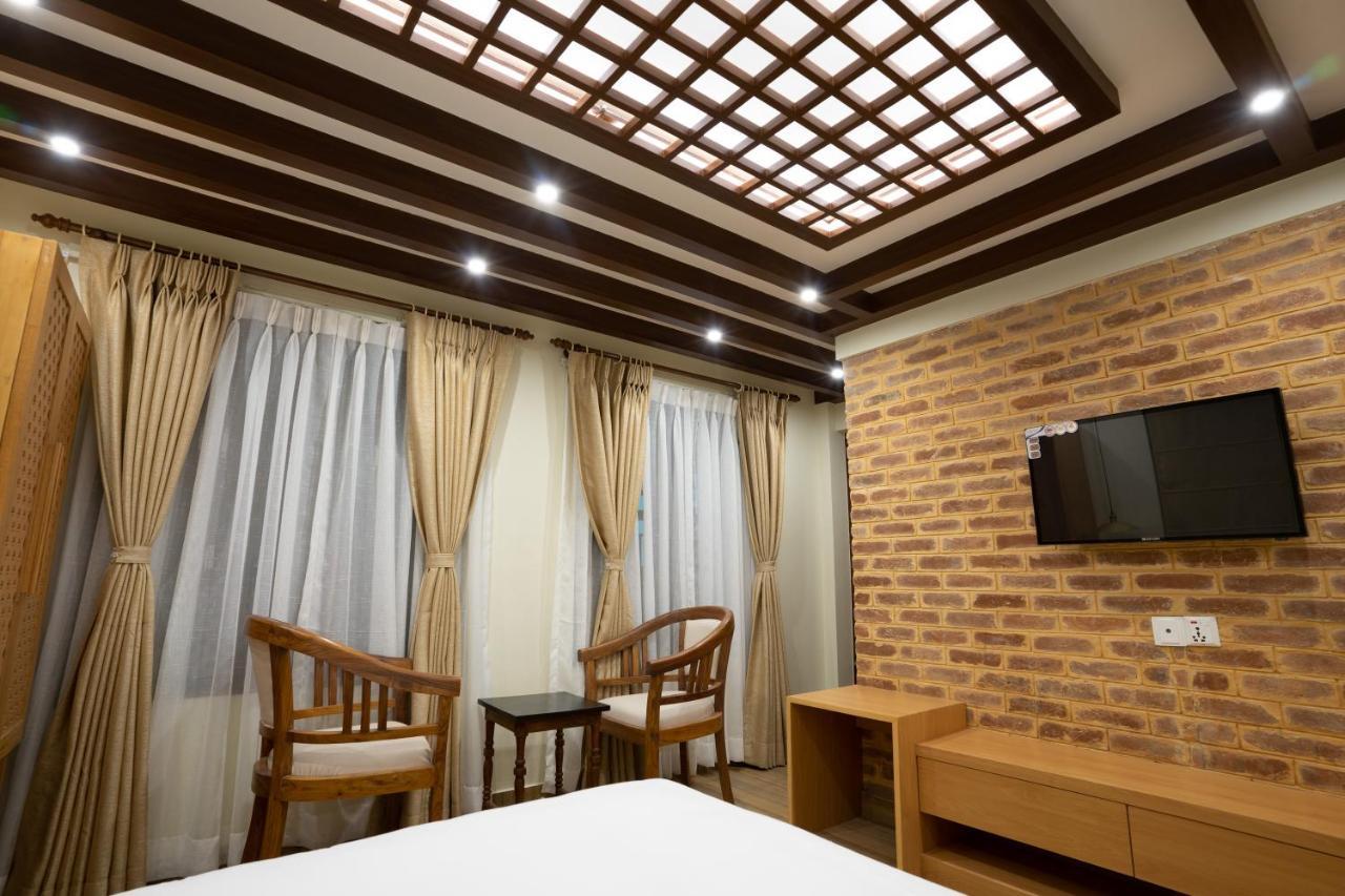 Karuna Hotel Patan Kathmandu Luaran gambar