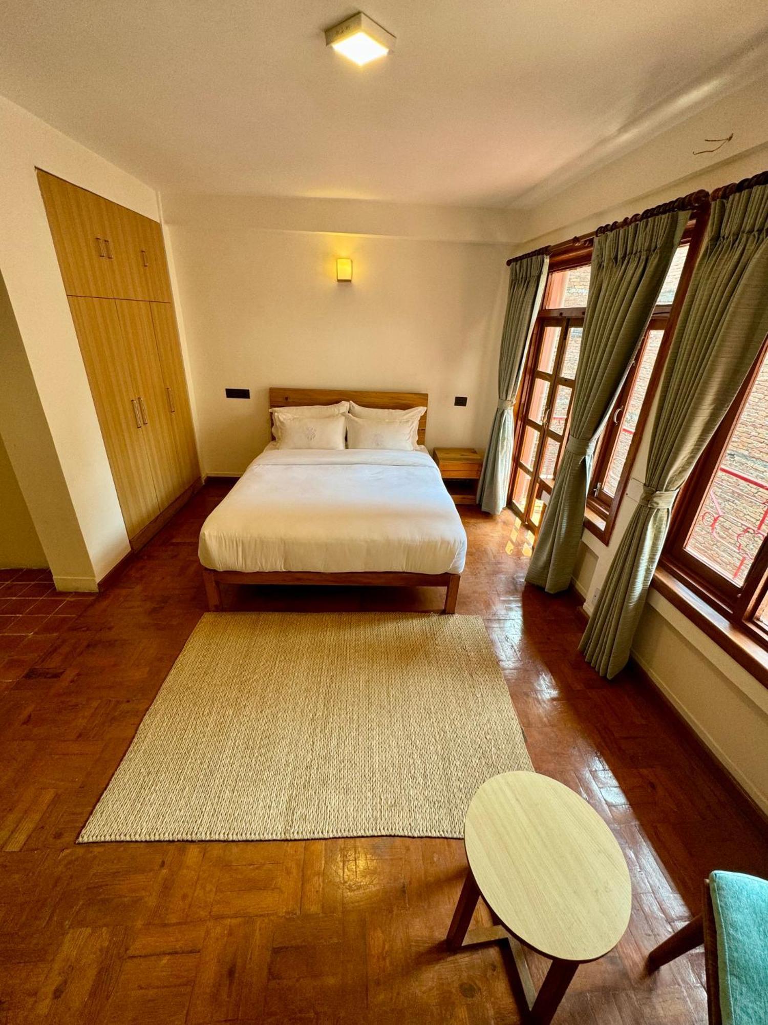 Karuna Hotel Patan Kathmandu Luaran gambar
