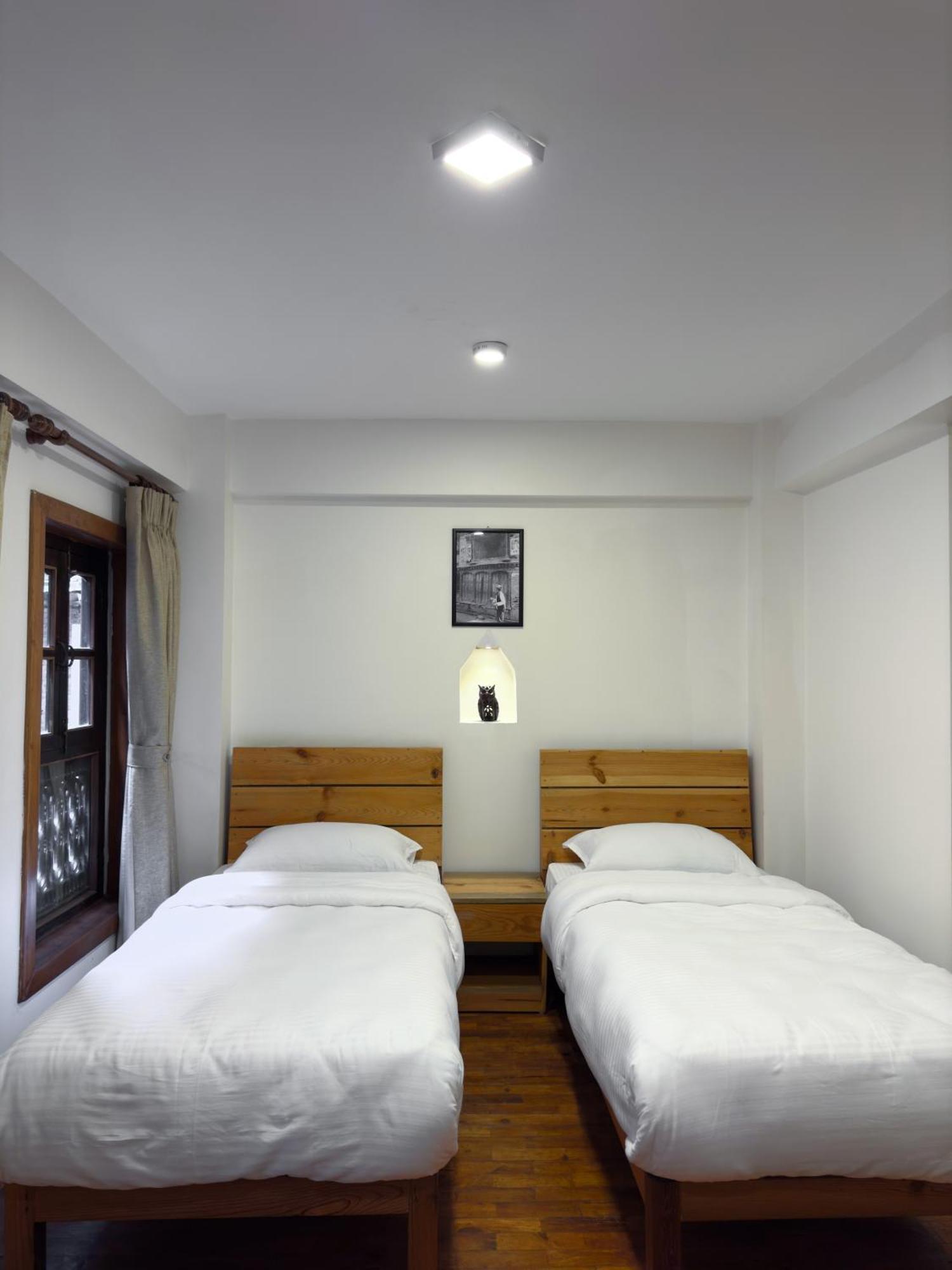 Karuna Hotel Patan Kathmandu Luaran gambar