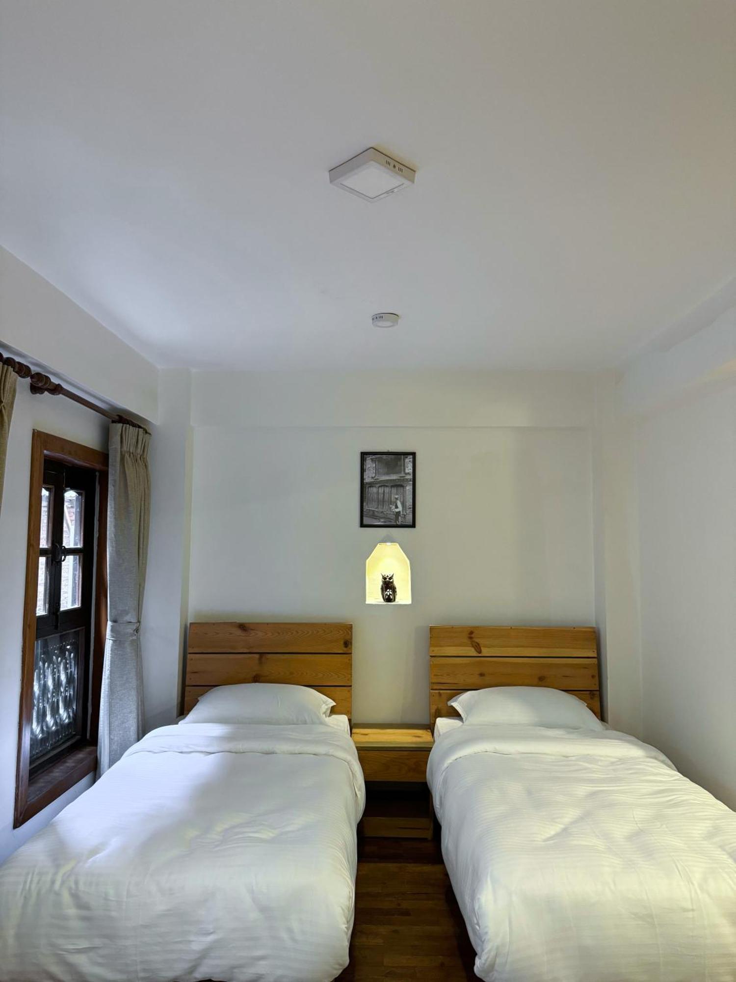 Karuna Hotel Patan Kathmandu Luaran gambar